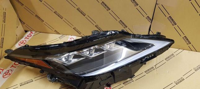 Фара Lexus RX300 2019-2022 81145-48F70