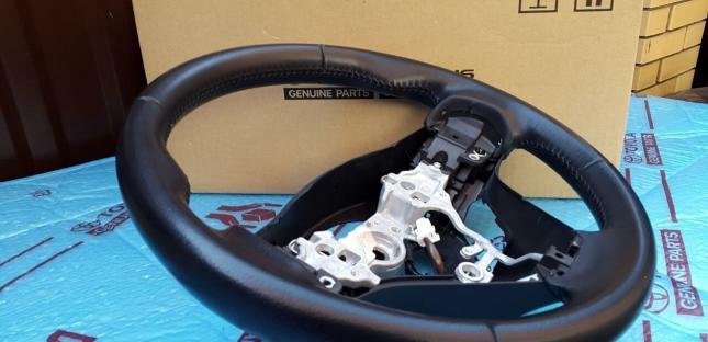 Руль Toyota RAV 4 2013-2015 45100-12F90-C0