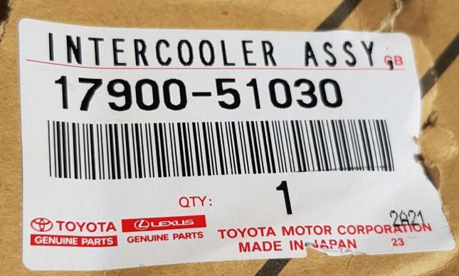 Интеркулер Toyota Land Cruiser 200 Новый Оригинал 17900-51030