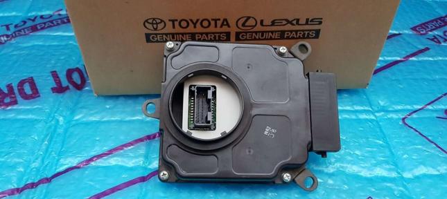 Блок управления LED фары Toyota RAV4 2019-2023 89908-42020