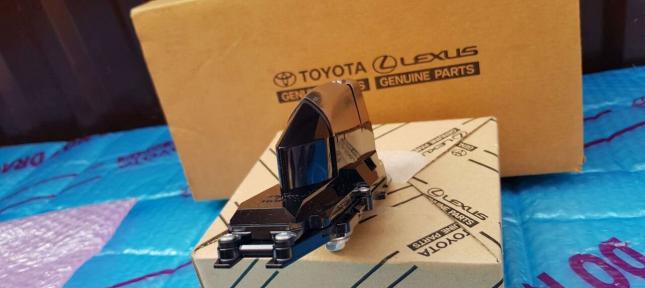 Антенна Toyota Rav 4 2016-2022 86760-47061