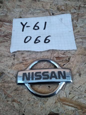 Эмблема Nissan Patrol Y61 двери багажника  90886-VB000