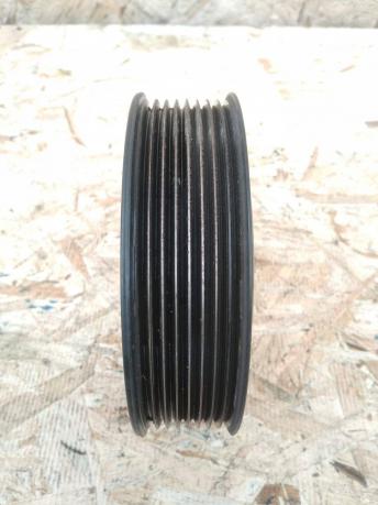 Шкив помпы Toyota Land Cruiser 200 1URFE 16173-38030