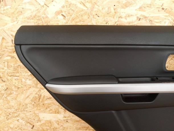 Обшивка двери Suzuki Grand Vitara 3 комплект 83720-78K00-GPF