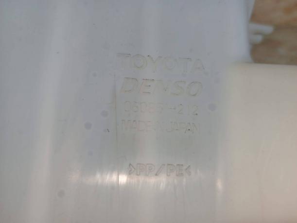 Бачок омывателя Toyota Camry V40 85315-33320