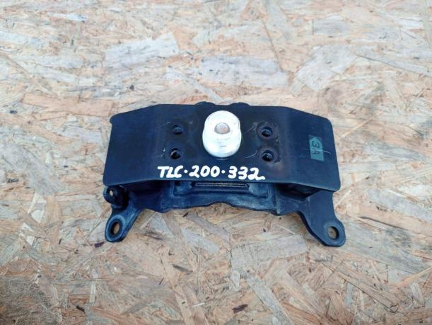 Опора АКПП Toyota Land Cruiser 200 LX570 12371-38060