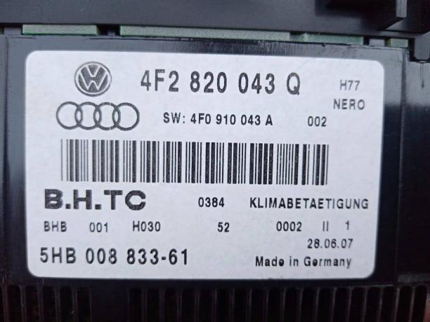 Блок управления кондиционером Audi A6 C6  4F2820043Q