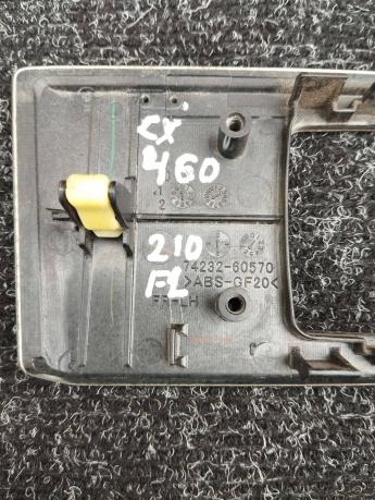 Накладка кнопки с/подъемника Lexus GX460 перед лев 74232-60570-E0