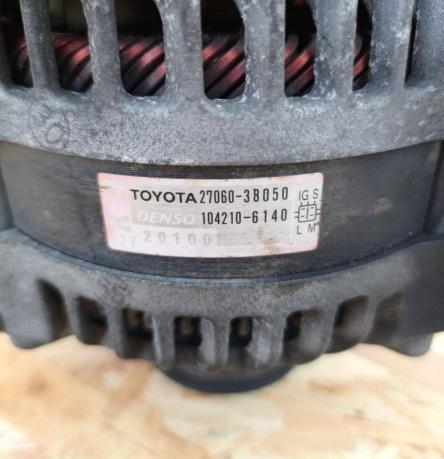 Генератор Toyota Land Cruiser 200 1URFE 3URFE 27060-38050