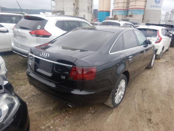 Эмблема Audi A6 багажника кольца 4F0853742