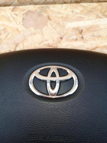 Подушка безопасности Toyota Land Cruiser 200 в рул 45130-60390-C0