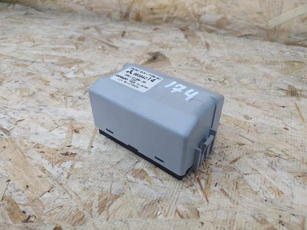 Блок реле ECU Mitsubishi Pajero 4 8638A014