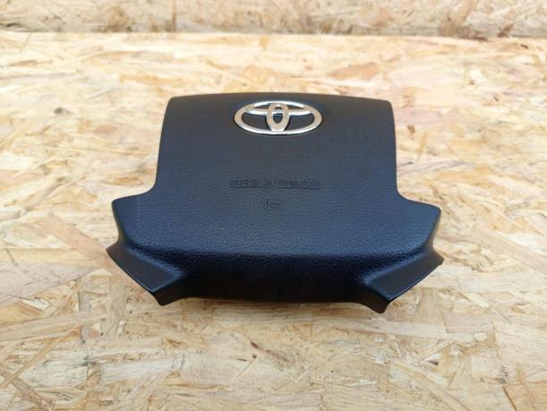 Подушка безопасности Toyota Land Cruiser 200  45130-60390-E0