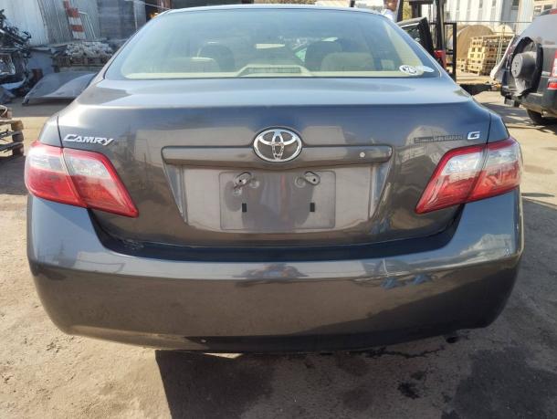 Фонарь Toyota Camry V40 задний наружный 2шт 81560-33470