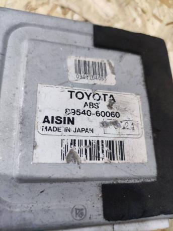 Блок управления АБС Toyota Land Cruiser Prado 90 89540-60060