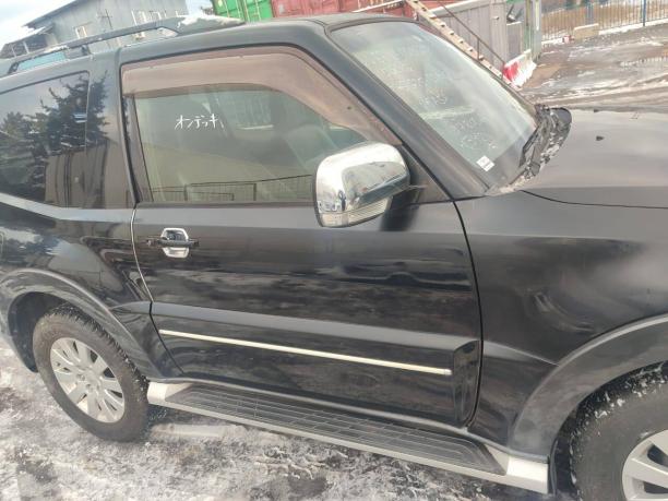 Молдинг двери Mitsubishi Pajero 4 3D правый X24 5727A072XA