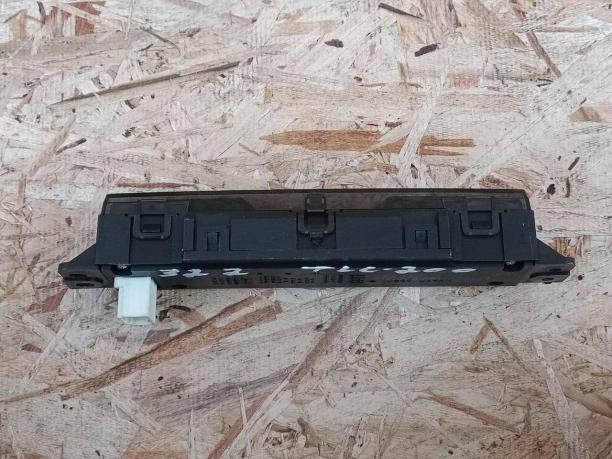 Часы Toyota Land Cruiser 200 2008-2012г  83910-60220