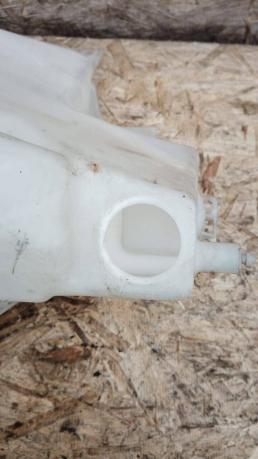 Бачок омывателя Toyota Land Cruiser Prado 120 85315-60300