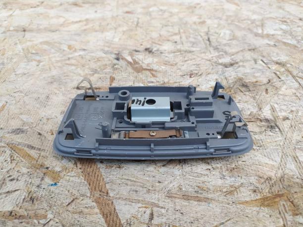 Плафон салона Toyota Land Cruiser Prado 120 средни 81240-33030-B2