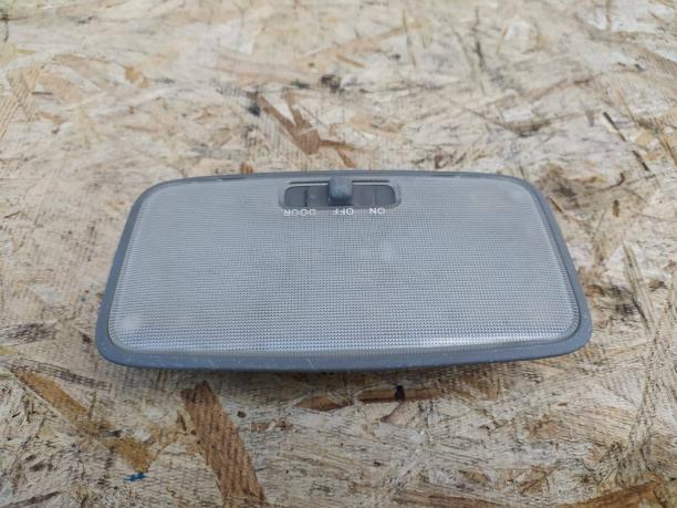 Плафон салона Toyota Land Cruiser Prado 120 средни 81240-33030-B2