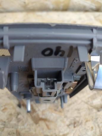 Плафон салона Toyota Land Cruiser Prado 120 средни 81240-33030-B2