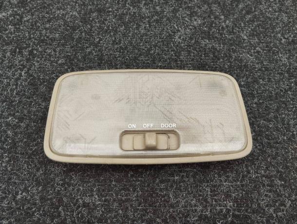 Плафон салона Toyota Land Cruiser Prado 120 сред.  81240-33030-A0