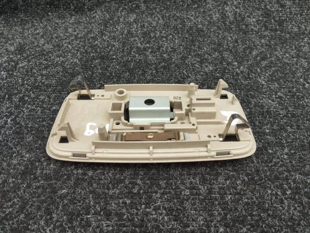 Плафон салона Toyota Land Cruiser Prado 120 сред.  81240-33030-A0