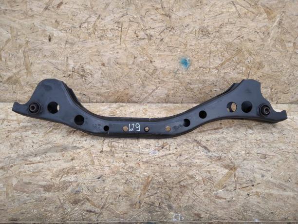 Траверс торсионов Toyota Land Cruiser 100 LX470 48680-60010