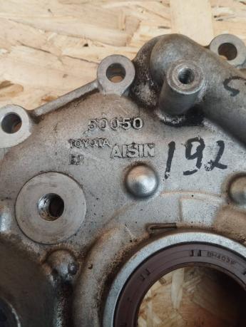 Насос масляный Toyota Land Cruiser 100 2UZFE 15100-50050