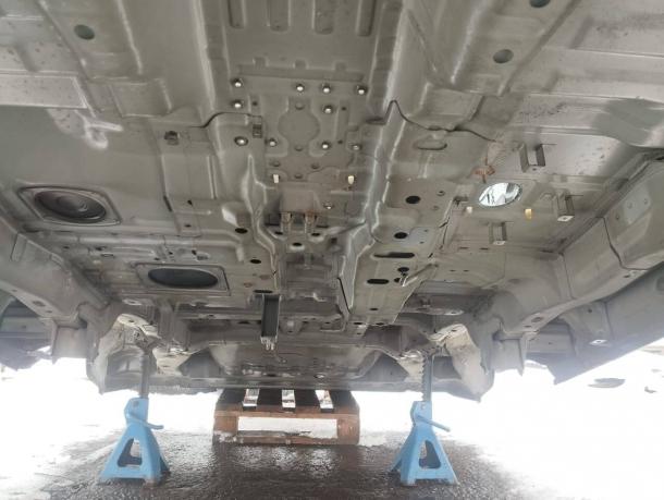 Кузов Mitsubishi Pajero 4 трехдверный MR485908