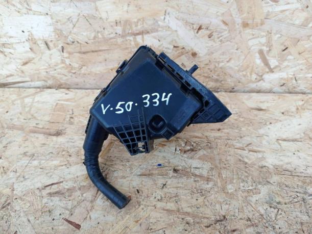 Блок подкапотный Toyota Camry V50 2arfxe малый 82742-33040