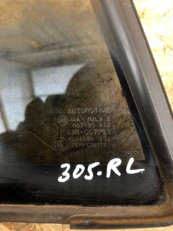 Стекло Suzuki Grand Vitara к-т 84570-65J30
