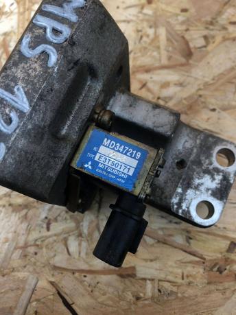 Регулятор давления топлива Mitsubishi Challenger K9 6G74GDI MD347219