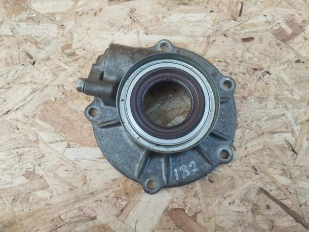 Корпус сальника раздатки Land Cruiser Prado 120 з 36105-60040