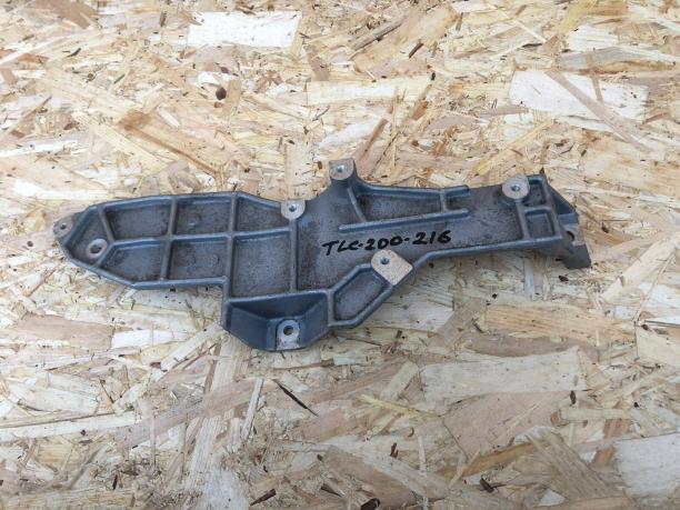 Кронштейн трубки EGR Toyota Land Cruiser 200 1URFE 25635-38010