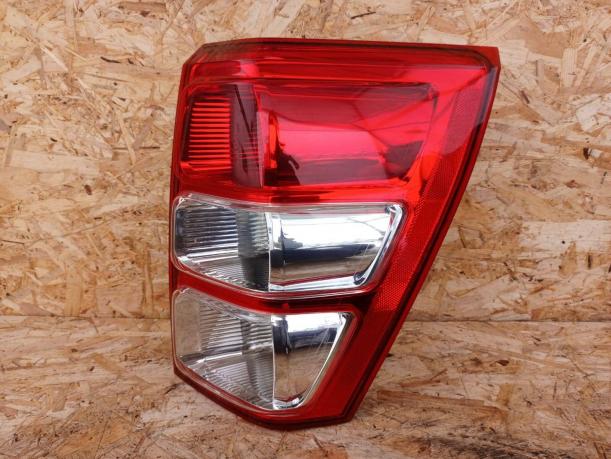 Фонарь Suzuki Grand Vitara задний к-т 35670-65J20