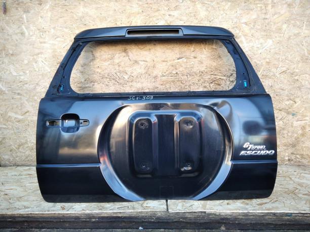 Крышка багажника Suzuki Grand Vitara черная 69100-65850