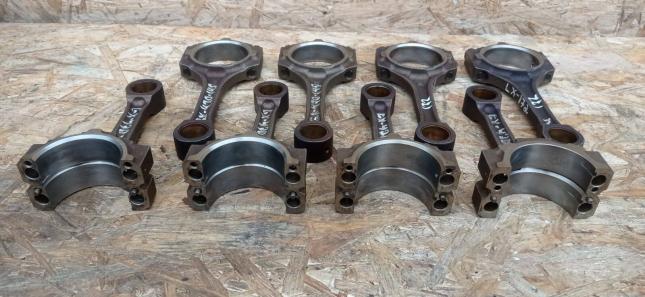 Шатун Toyota Land Cruiser 100 2UZ 13201-50030