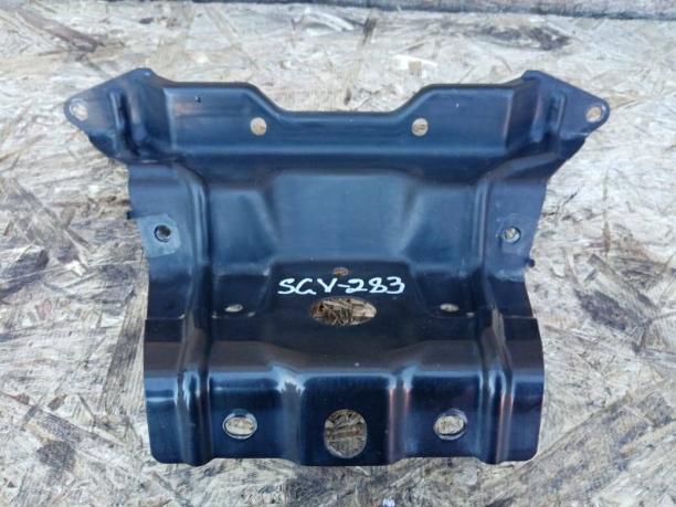 Кронштейн замка капота Suzuki Grand Vitara 3 82121-77K00