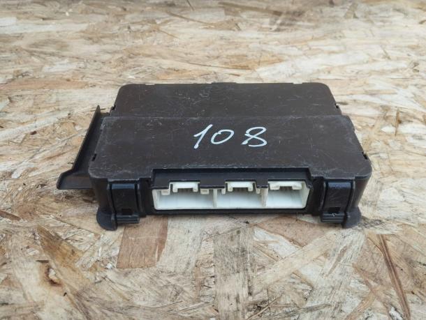 Блок упр. приборной панели Toyota Land Cruiser 100 82791-60040
