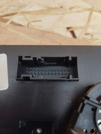Блок управления кондиционером Pathfinder R51 USA 27510-EA000