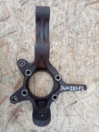 Кулак Suzuki Grand Vitara передний левый 45151-65J00