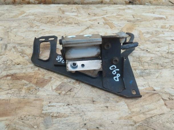 Клапан радиатора кондиционера Toyota Hilux  443310-0981