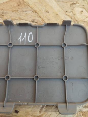 Крышка обшивки 5-й двери Toyota 4Runner 215 64791-35010-B0