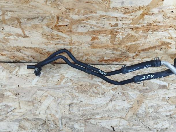 Трубка отопителя Toyota Land Cruiser 100 заднего 87208-60611