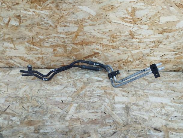 Трубка отопителя Toyota Land Cruiser 100 заднего 87208-60611