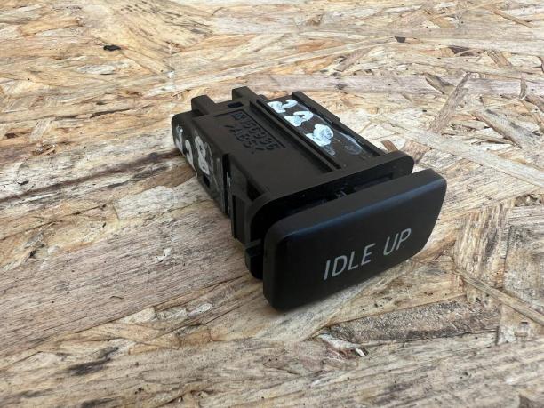 Кнопка прогрева ДВС Toyota Land Cruiser 100 IDLE 84453-60030