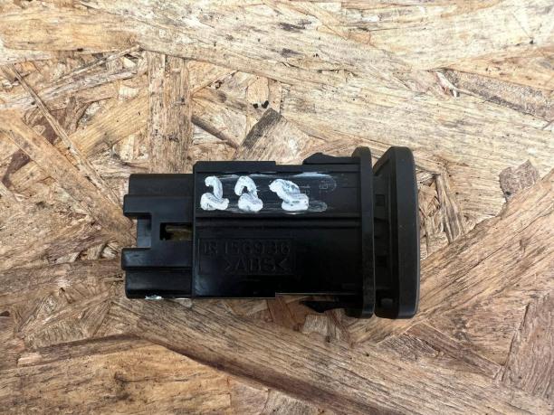 Кнопка прогрева ДВС Toyota Land Cruiser 100 IDLE 84453-60030