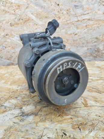 Компрессор кондиционера Mitsubishi Pajero Sport K9 MR315442