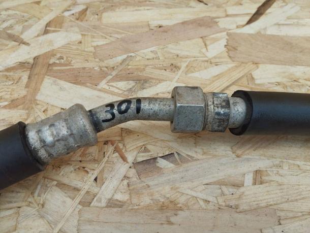 Трубка кондиционера Toyota Land Cruiser 100 88717-6A270